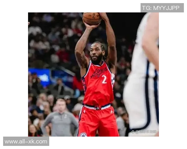 末节狂砍19分5板2助2断伦纳德攻防两端展现战神风范