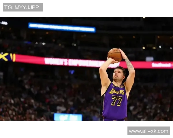 湖人惨败背后真相布朗尼上场是否成关键东契奇单打成制胜法宝 湖人惨败背后真相布朗尼上场是否成关键东契奇单打成制胜法宝