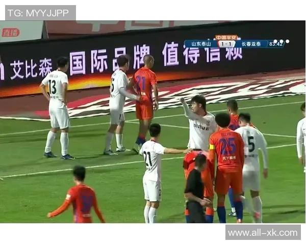 曼联球迷五连胜才理发拉门斯期待再赢两场继续庆祝